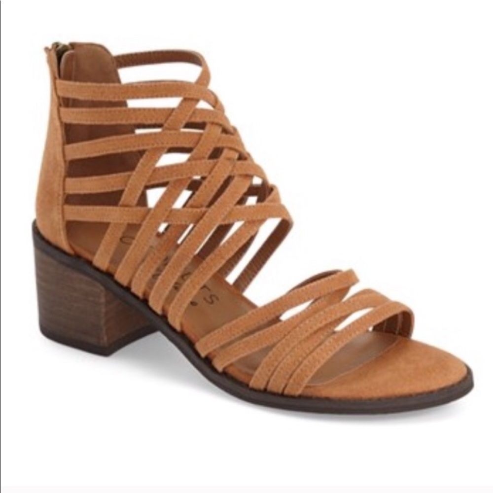 Coconuts by Matisse Neptune Strappy Sandals - Picture 6 of 6